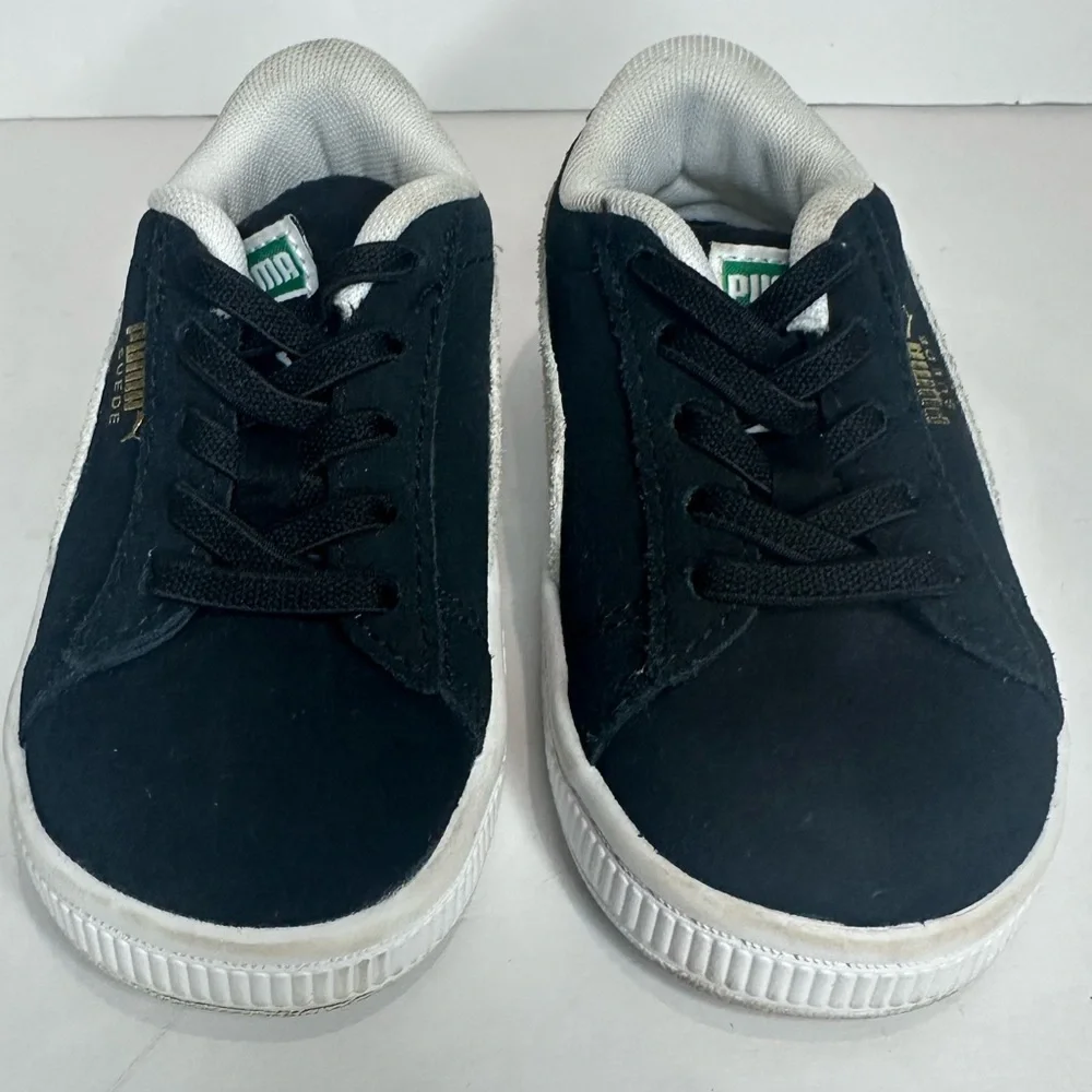 Kids Puma Black and White Sneakers Classic Suede Design